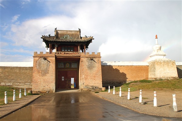 Mongolia_M_Gobi_KarakorumMon_2857_m_600.jpg