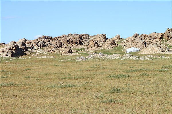 Mongolia_MiddleGobi_2308_m_600.jpg