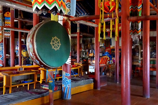 Mongolia_MiddleGobi_Temple_0319_m_600.jpg