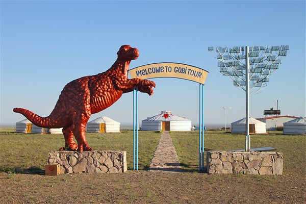 Mongolia_S_Gobi_GerCamp_2651_m_600.jpg