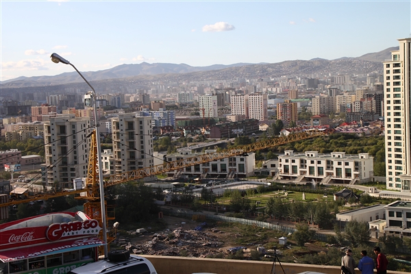 City_Pan_6_FromZarisanHill_2044_m_600.jpg