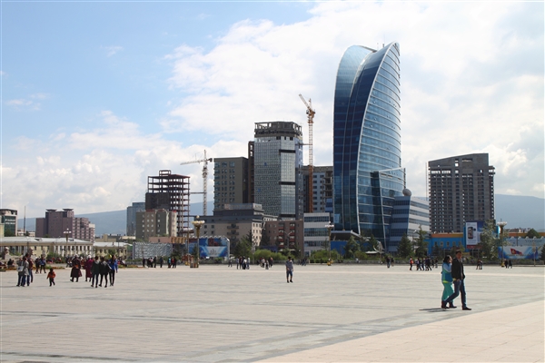 UB_CitySquare_2001_m_600.jpg