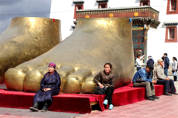 UB_GandanMonastery1988_m_600.jpg