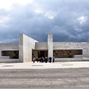 The Basilica of the Holy Trinity (Fátima) was built in 1953 at the other end of the courtyard to cater for larger congregations [Photo by János Korom Dr. from Wien, Austria]